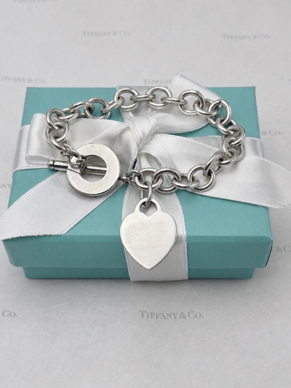 Tiffany & Co. 8" Heart Tag Charm Toggle Bracelet Sterling Silver 925 Gift Box - Picture 8 of 11